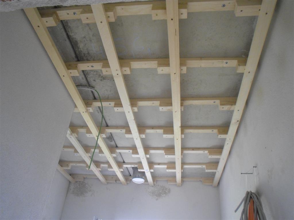 DeckenUnterkonstruktion in Speißekammer und WC fertig Birnbaumer Weg 